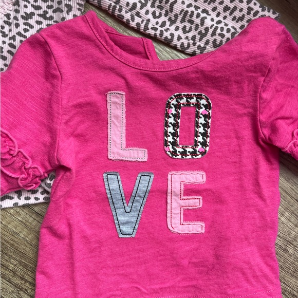🌻3/25$ Set of 2 baby girl long sleeve tops 12 months - Picture 2 of 4